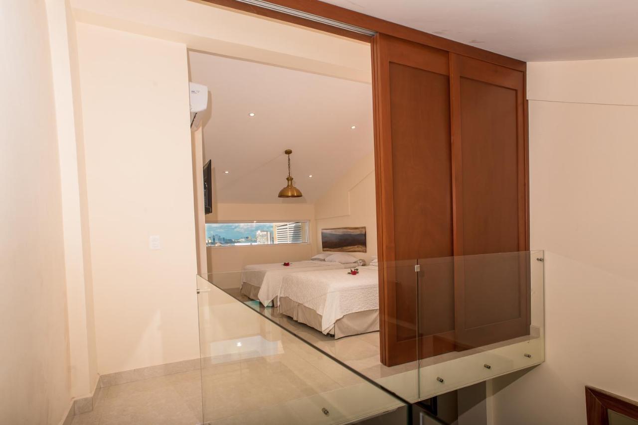 2 Story Oceanfront Penthouses On Cancun Beach! Exterior foto