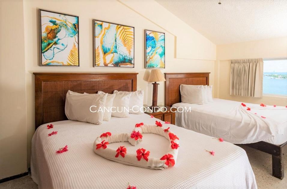 2 Story Oceanfront Penthouses On Cancun Beach! Exterior foto