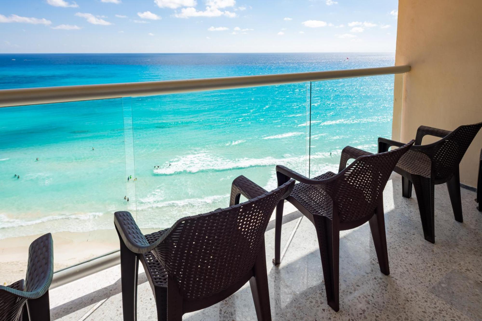 2 Story Oceanfront Penthouses On Cancun Beach! Exterior foto