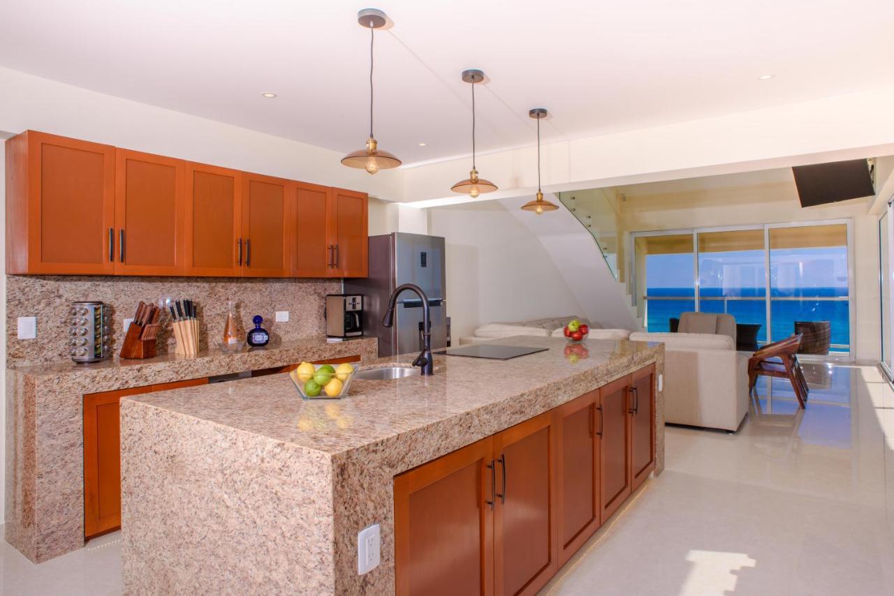 2 Story Oceanfront Penthouses On Cancun Beach! Exterior foto